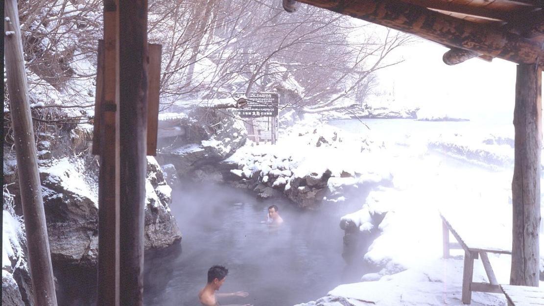 Marukoma Onsen Ryokan Čitose Exteriér fotografie