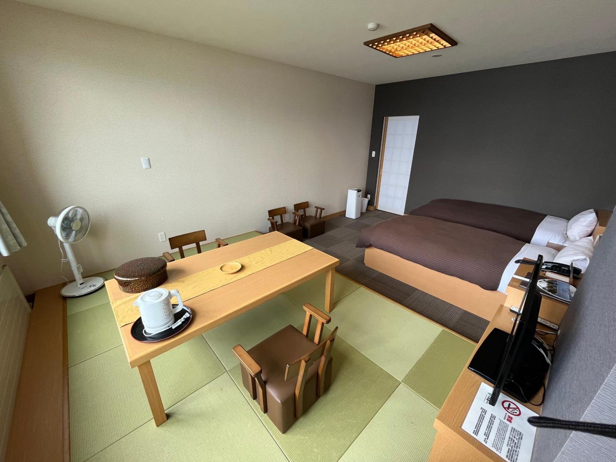 Marukoma Onsen Ryokan Čitose Exteriér fotografie